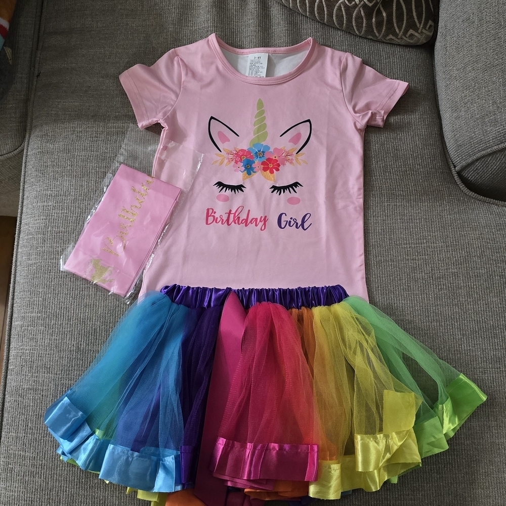 NWOT Pink Unicorn Birthday Girl Shirt with Rainbow Tutu Size 3/4 Years Old‎